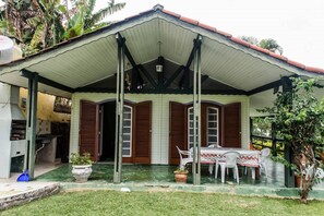 Porch - Casa Cantinho em Ilhabela (Ilhabela)