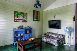 Lobby sitting area - Casa Cantinho em Ilhabela (Ilhabela)
