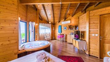 Classic Cabin, 1 Katil Ratu (Queen), Non Smoking | Wi-fi percuma, cadar katil