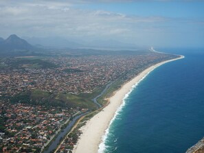 Pemandangan bandar dari hartanah