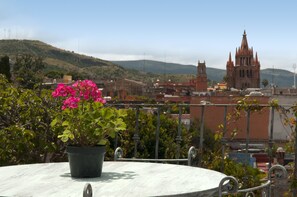 Terrace/patio - Casa Calderoni B & B (San Miguel de Allende)
