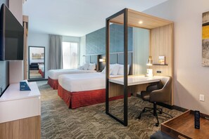 Skrivebord, strykejern/-brett, wi-fi (inkludert) og sengetøy