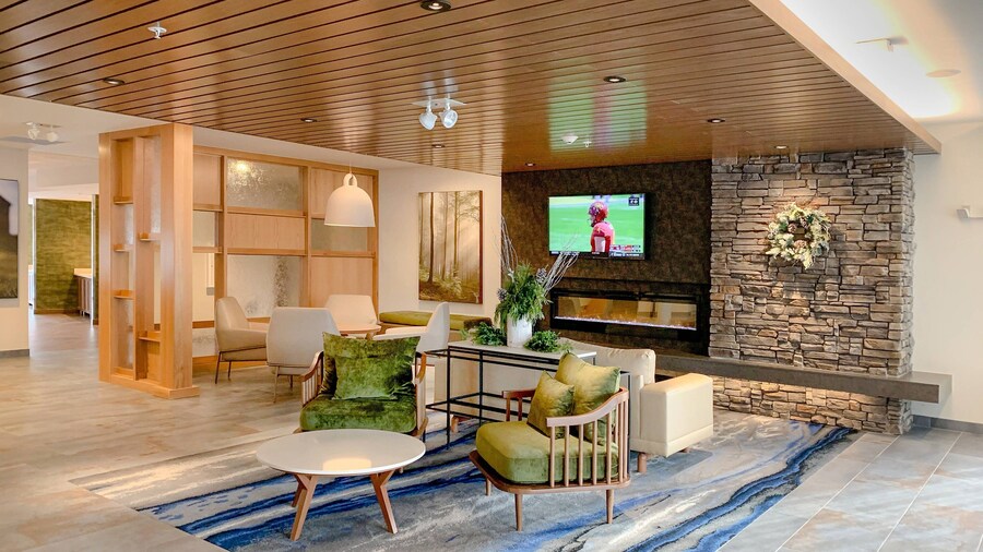 Fairfield Inn and Suites by Marriott Northfield