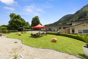 Property grounds - Te Aroha Motel (Te Aroha)