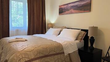 3 chambres, bureau, fer et planche à repasser, Wi-Fi gratuit