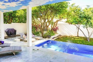 Pool på takterrassen