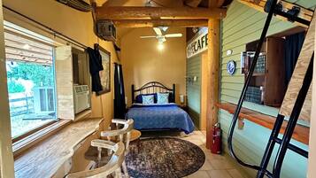 1 habitación, wifi gratis y ropa de cama