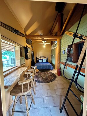 1 habitación, wifi gratis y ropa de cama
