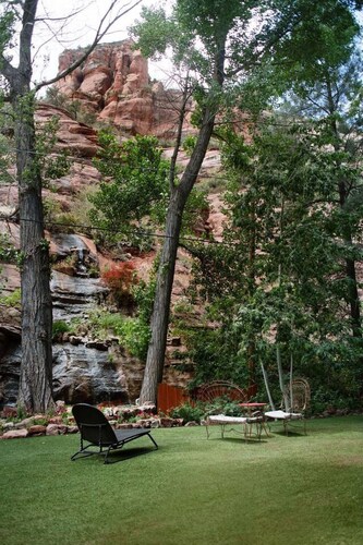 Rustic/Modern Suite 7 in Oak Creek Canyon - Close to Slide Rock State Park