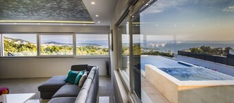 Luxury Villa High Hopes with Pool