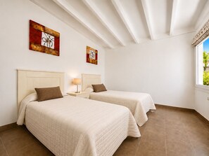 4 bedrooms, in-room safe, iron/ironing board, travel crib