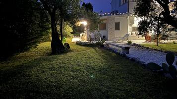 Enceinte de lâhĂ©bergement