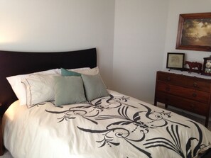 4 bedrooms, free WiFi, bed sheets, wheelchair access - Beautiful Lakefront Home-Lake Alan Henry (Justiceburg)