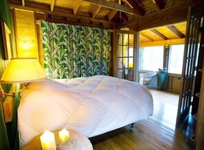 4 bedrooms, bed sheets