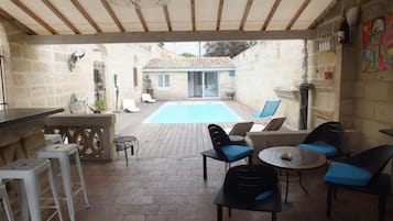 Piscine extérieure, piscine chauffée