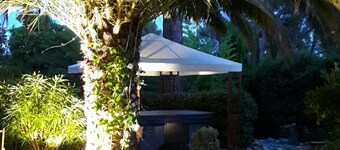 Beautiful and comfortable Suite on the ground floor in property, pool and spa