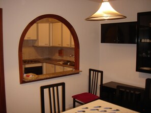 Fridge, microwave, oven, stovetop - F3 & SOLARIUM, Pool & Garden, BEACH. PORTAVENTURA 6 Km, BARCELONA 100 Km (Cambrils)