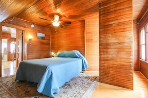 1 chambre, fer et planche Ă repasser, Wi-Fi gratuit, draps fournis