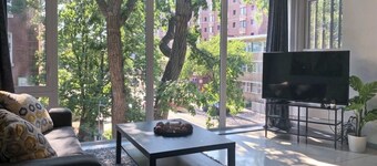 Nouveau moderne 2 BDR 2 1/2 BR 1500sq / ft Condo de luxe dans Osborne Village !!!         