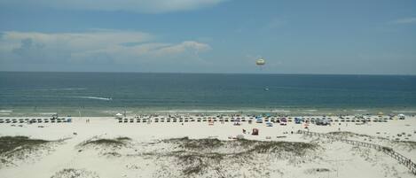 Am Strand, Liegestühle