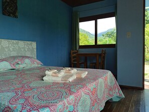 Suite – standard, fjellutsikt | Minibar, skrivebord, blendingsgardiner og wi-fi (inkludert)