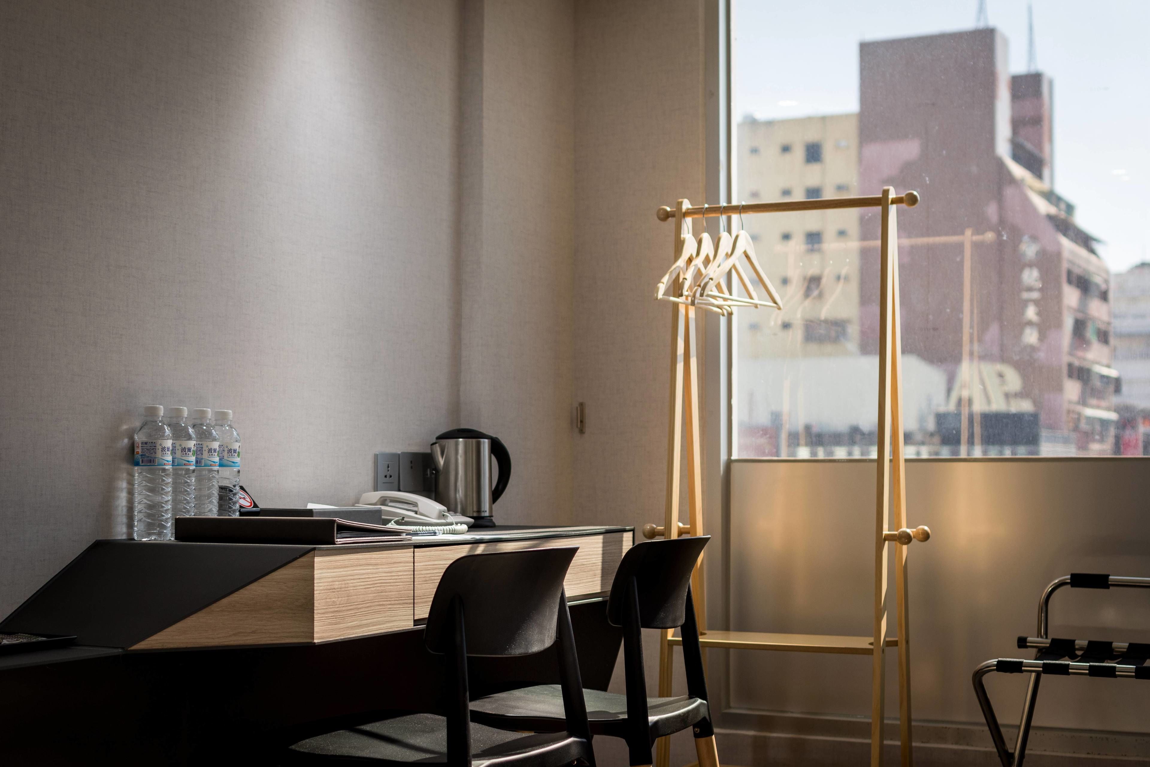 family quadruple room, 2 double beds | city view