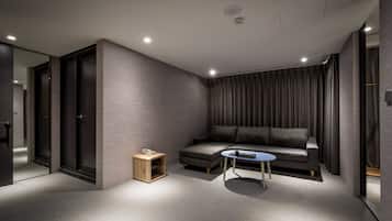 Deluxe Suite, 2 Bedrooms | Room amenity