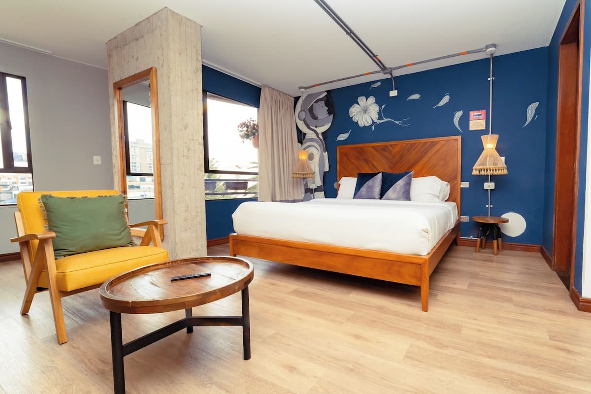 Unique Room | Free WiFi, bed sheets
