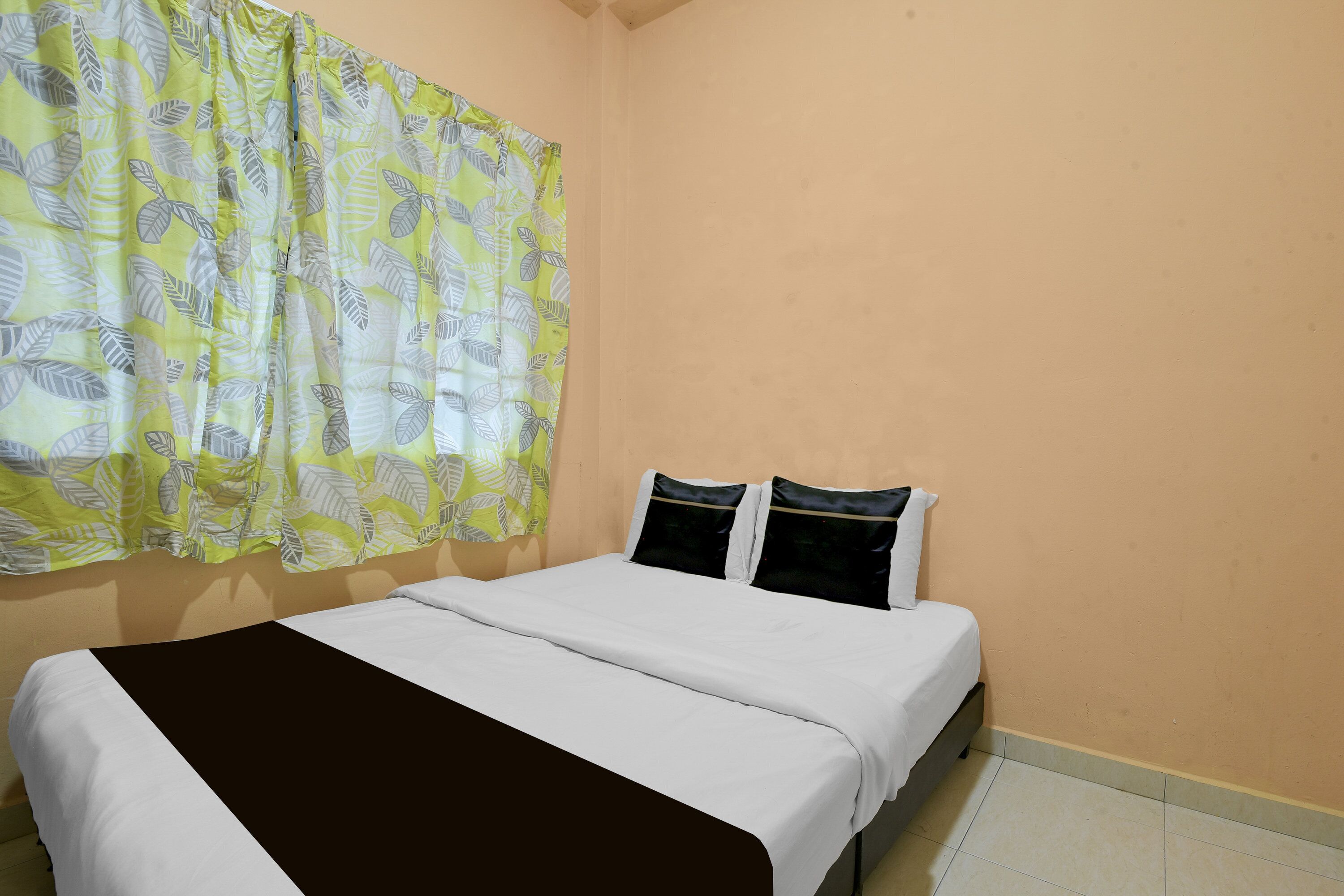 Kamar Double Deluks | Meja kerja, Wi-Fi gratis, dan seprai linen