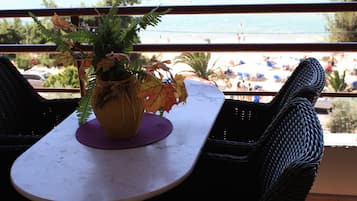 Habitación familiar | Balcón