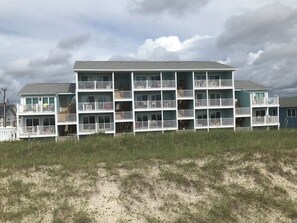 Exterior - CORAL SURF E-1  OCEANFRONT 2 BEDROOM CONDO (Carolina Beach)