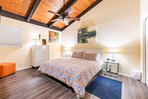 2 Schlafzimmer, Bügeleisen/Bügelbrett, Reisekinderbett, kostenloses WLAN