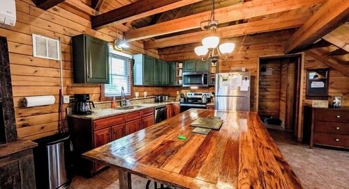 Cabin in the Woods - Near Ricketts Glen - With Many Modern Amenities