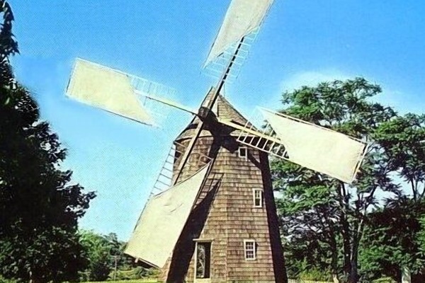 Visit the Historic Hook Mill in East Hampton Village