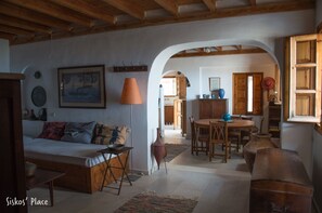 3 Schlafzimmer, Schreibtisch, Bügeleisen/Bügelbrett, kostenloses WLAN