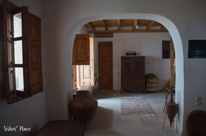 Interni