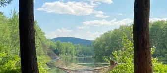 Følg wanderlust til dette private lakefront paradiset!