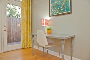 Interior - Spacious Hyde Park Guest House (Austin)