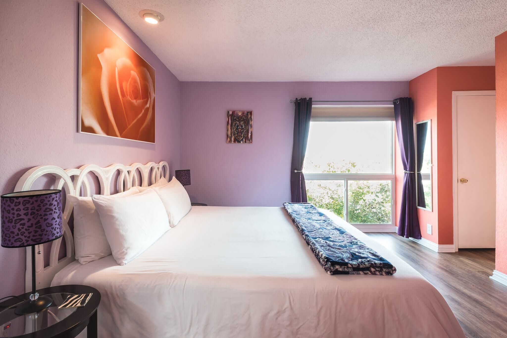 1 bedroom, memory foam beds, iron/ironing board, free WiFi