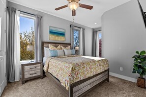 4 bedrooms, desk, iron/ironing board, free WiFi