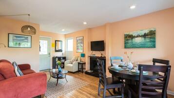 Smart TV, fireplace, books