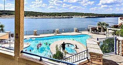 Stunning Lake view - Plush Condo On Lake Travis Island Villa!!