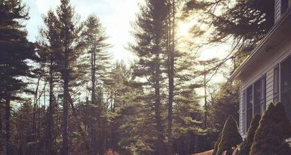 Plainfield House with fireplace, indoor parking, pond near Berkshire East Skiing