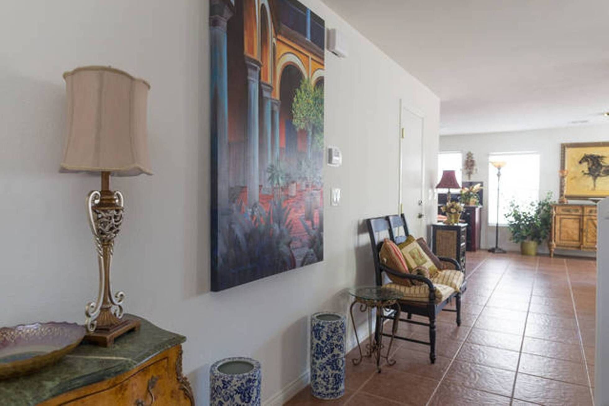 Stylish retreat, entire 3 bdrm home, 10 mins from the Strip