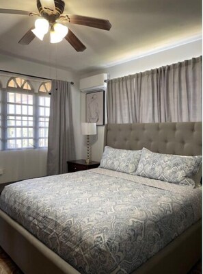 3 habitaciones y caja de seguridad en la habitación 