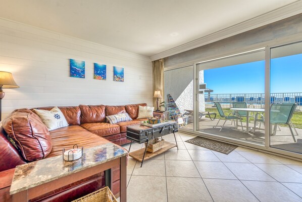 TV, video game console