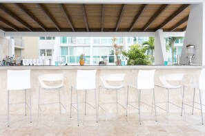 بار (في المنشاة)