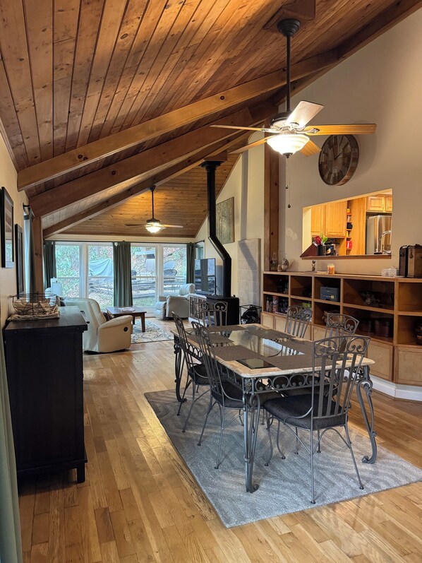 TV, fireplace, DVD player, computer monitors