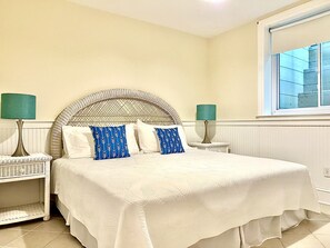 5 habitaciones, escritorio, tabla de planchar con plancha y wifi gratis 