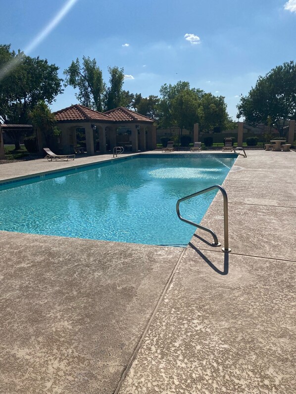 Pool - Mesa- Gateway in a Quiet Neighborhood close to many attractions & golf courses (Mesa)